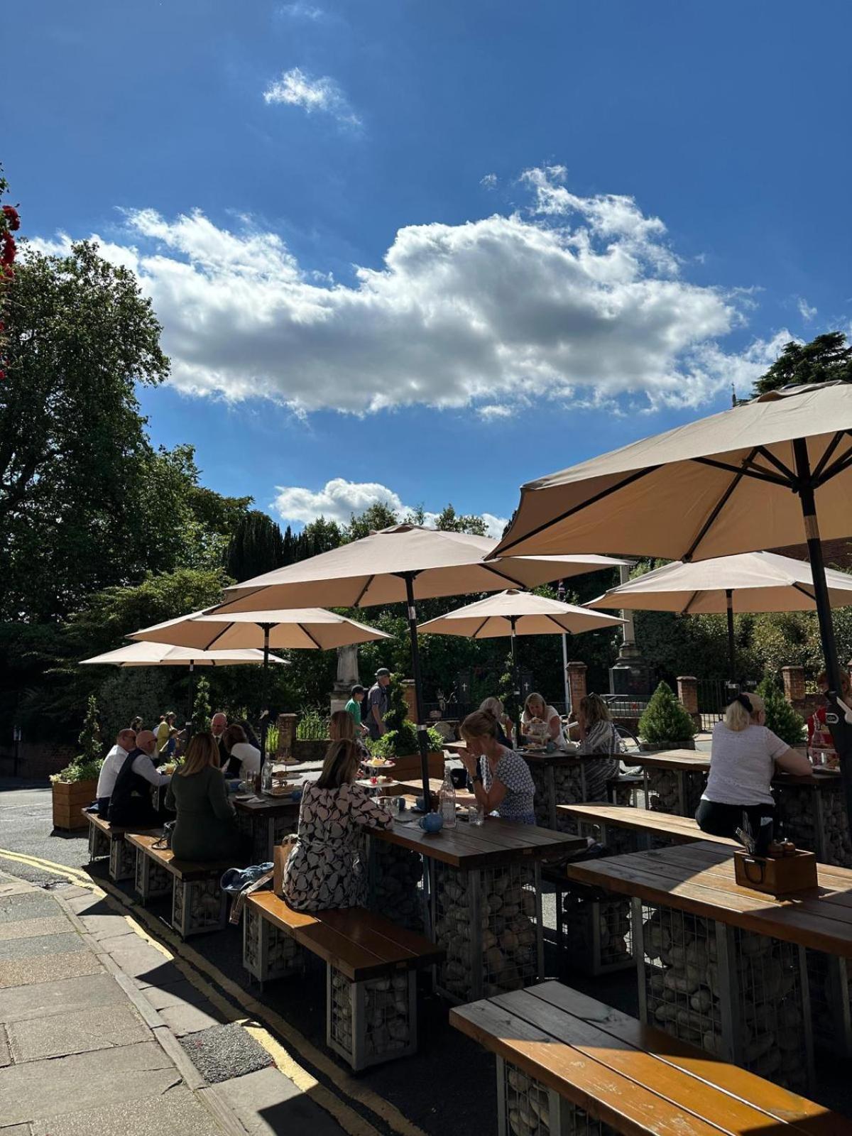 The Bull Inn Woodbridge Bagian luar foto